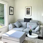 Charming Seaside With Fjord Views Feriehus