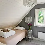 Charming Seaside With Fjord Views Feriehus *
