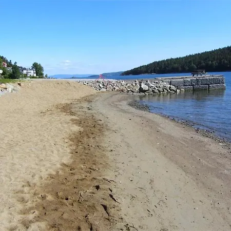 Charming Seaside With Fjord Views Semesterbostad