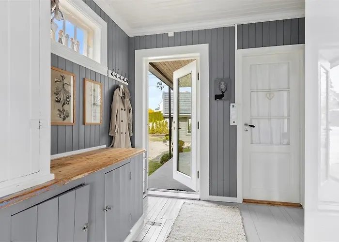 Charming Seaside With Fjord Views Asker