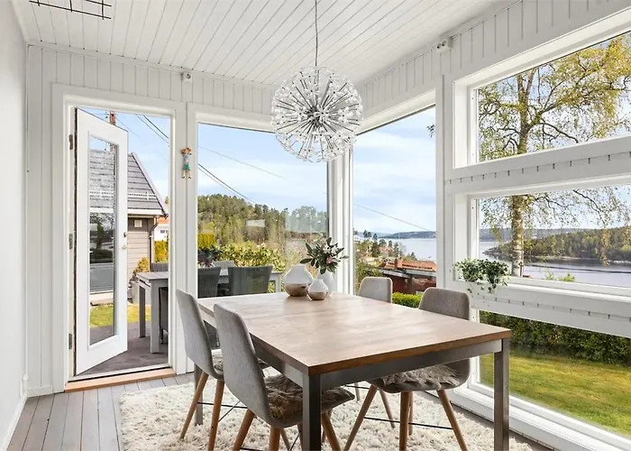 Charming Seaside With Fjord Views Asker